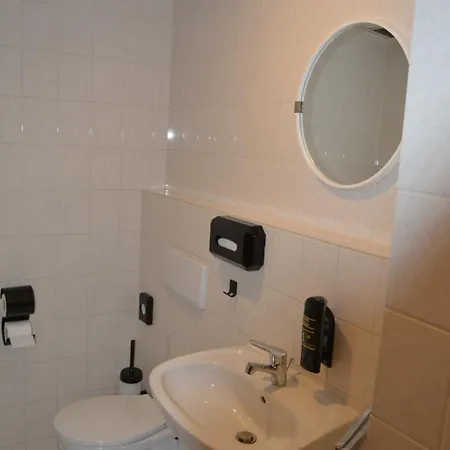 Garni B R O C K E N H E X E מלון אלבינגרודה